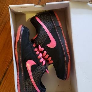 Black & Pink Nike Dunk Low 6.0 w/Box